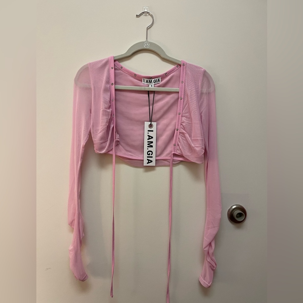 i am gia pink crop top